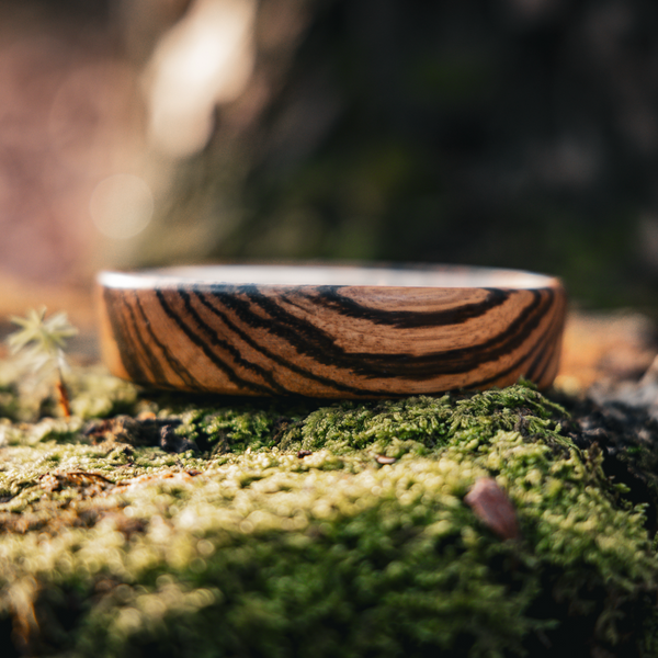 ZEBRAWOOD/GLASS WITH DYMONDWOOD STRIKER - gocyberbiz.com