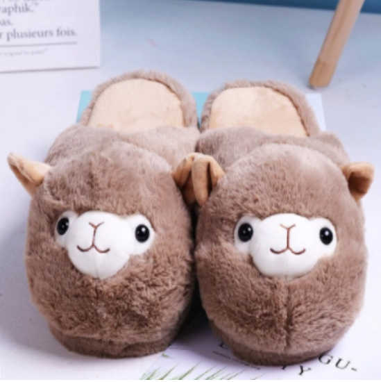 Fluffy alpaca slippers - gocyberbiz.com