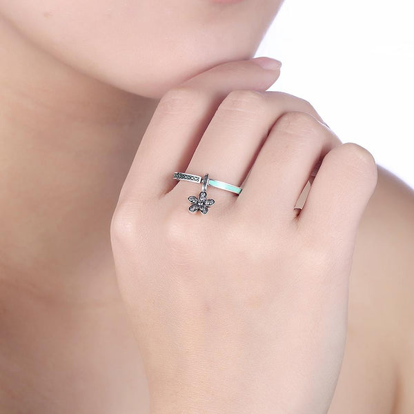 Sterling Silver Ring - gocyberbiz.com