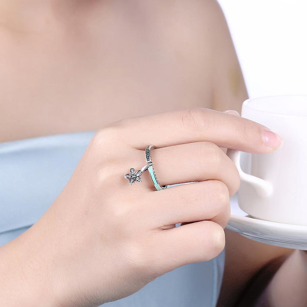 Sterling Silver Ring - gocyberbiz.com